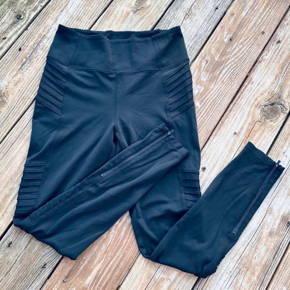 Athleta Delancey Moto Tight High Waisted Zip Ankle Yoga Pants - Picture 5 of 10